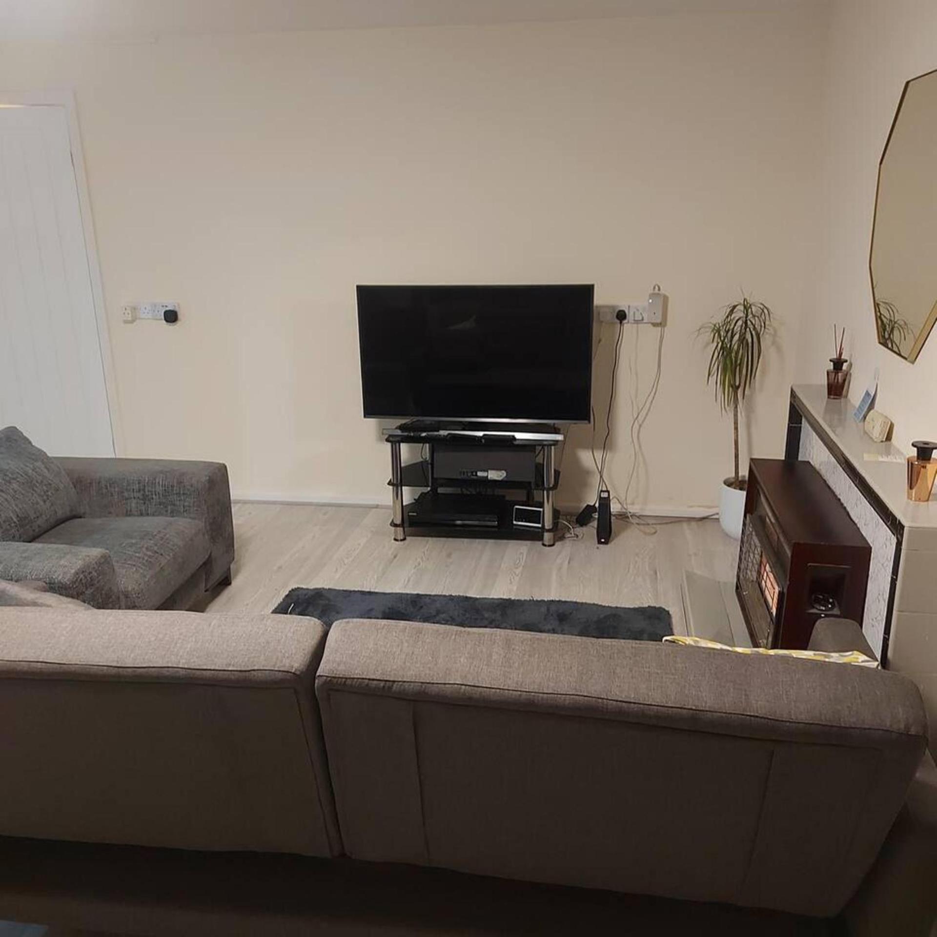 Lovely & Beautiful 2 Bed-Apartment In Borehamwood Kültér fotó